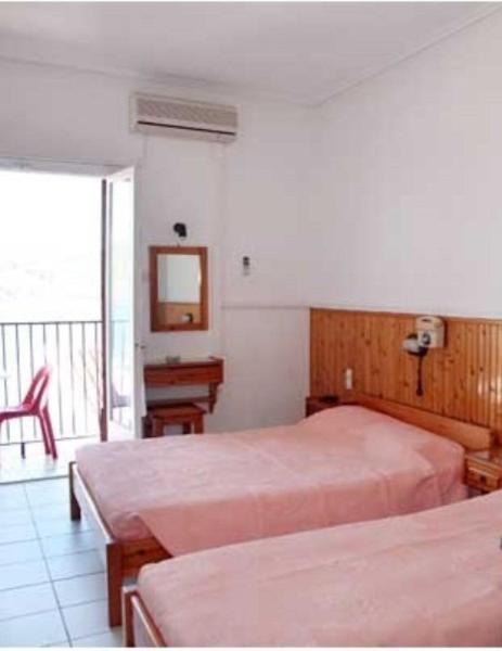 Hotel Christina Skiathos Town Ruang foto