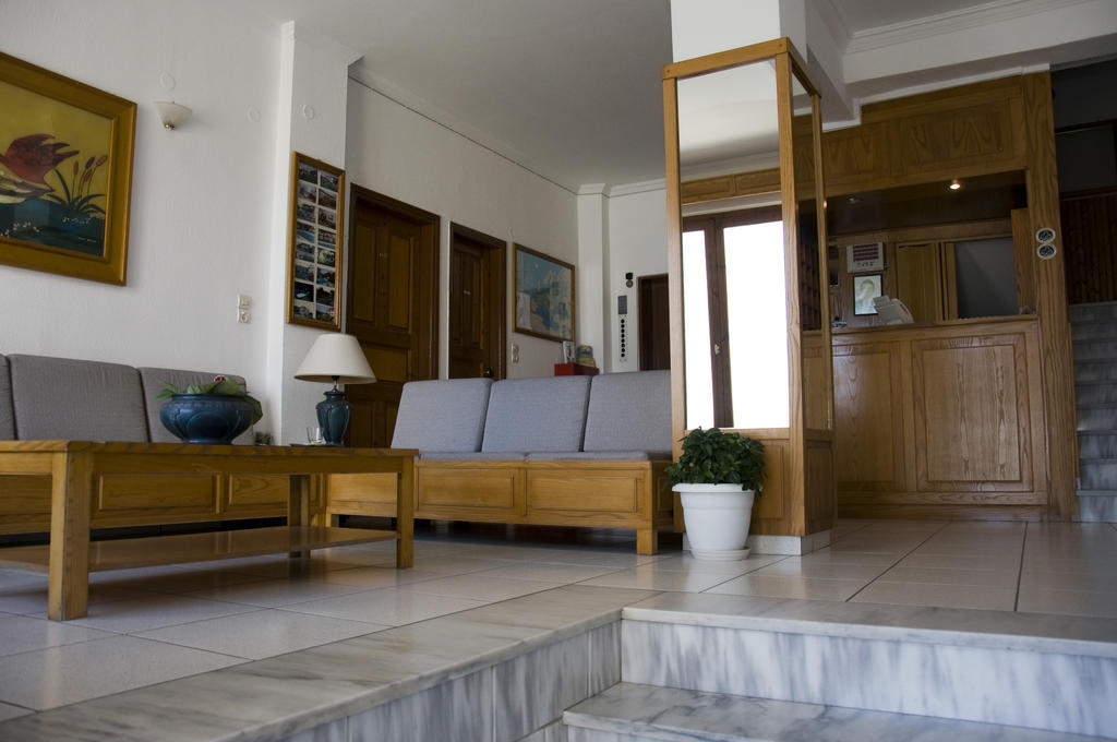 Hotel Christina Skiathos Town Bagian luar foto