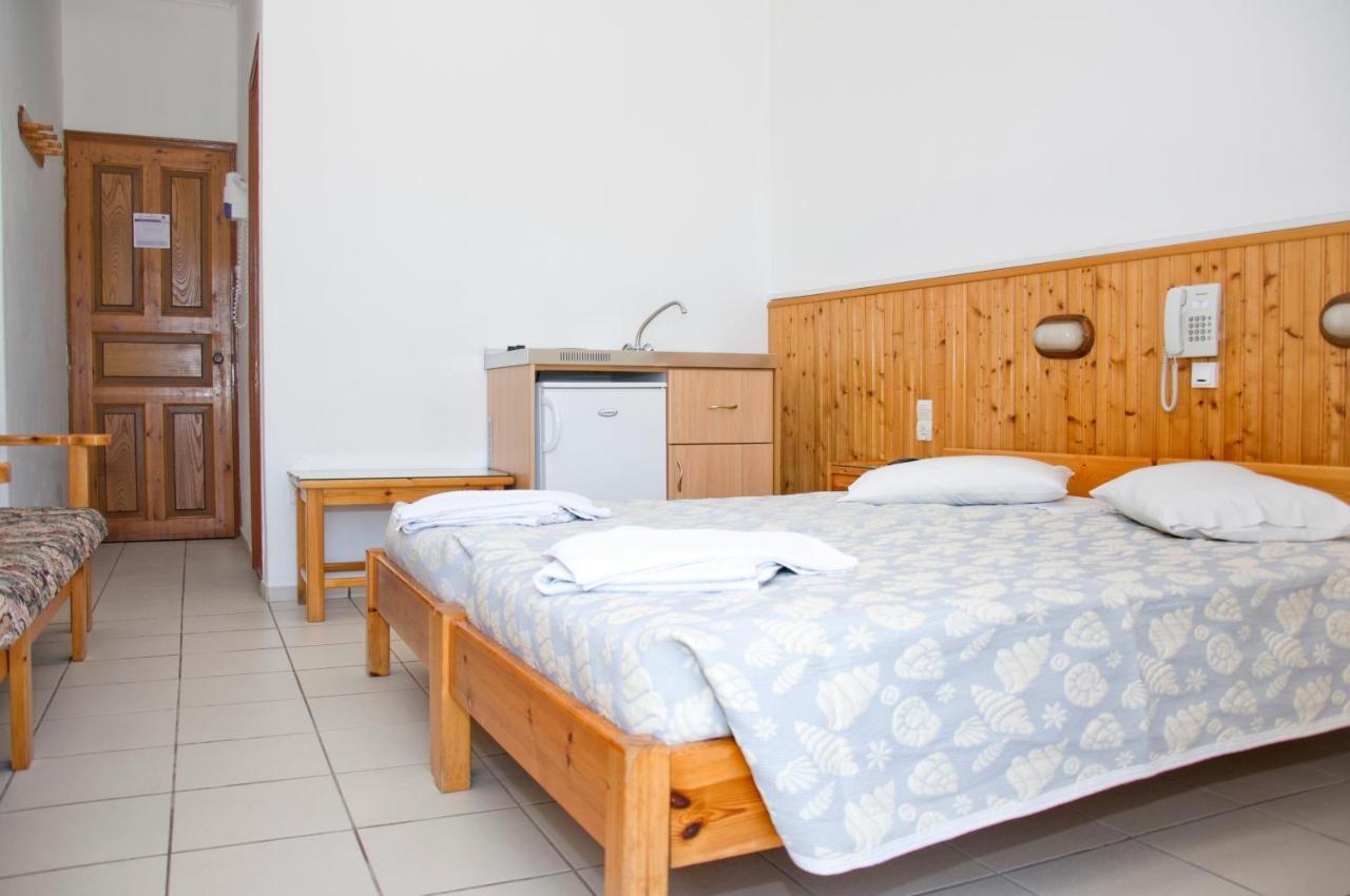 Hotel Christina Skiathos Town Ruang foto